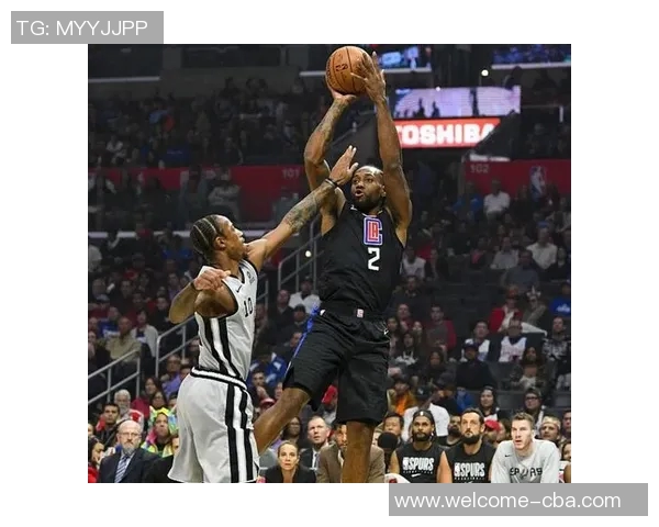 豪泽全场失准表现惨淡三分球零中九创尴尬纪录正负值惨跌至负十五 豪泽全场失准表现惨淡三分球零中九创尴尬纪录正负值惨跌至负十五