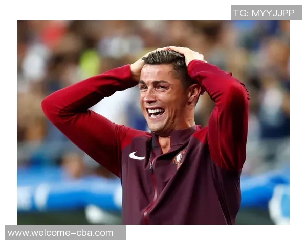 桑托斯感慨库里影响深远感谢其在场边的支持与鼓励