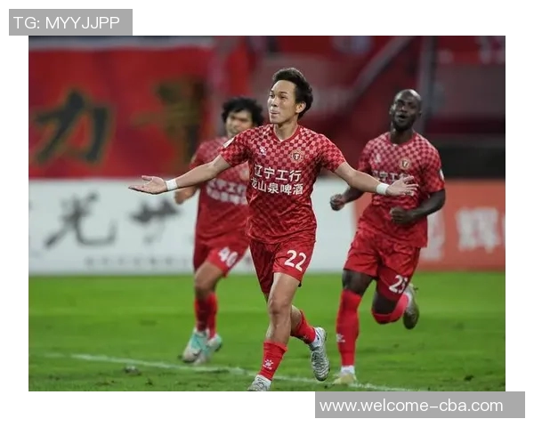 中甲联赛精彩瞬间姆本扎单刀破门助辽宁铁人领先对手